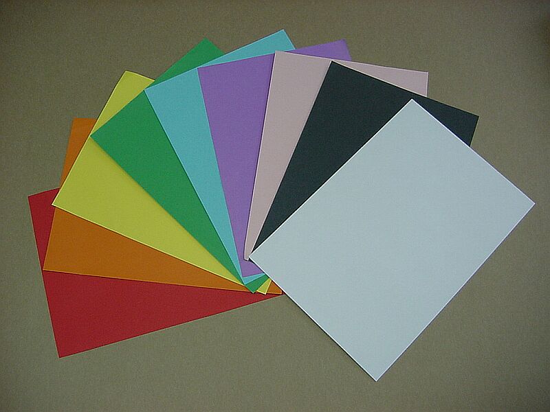 Card Board 800gsm 20 x 30in (2 x 3') - White